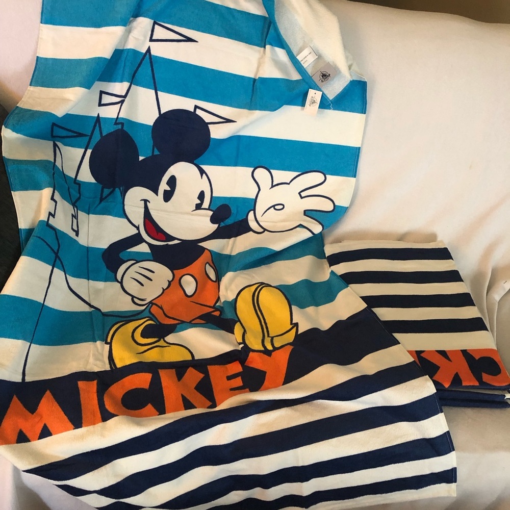 Original Disney’s Mickey Mouse towel